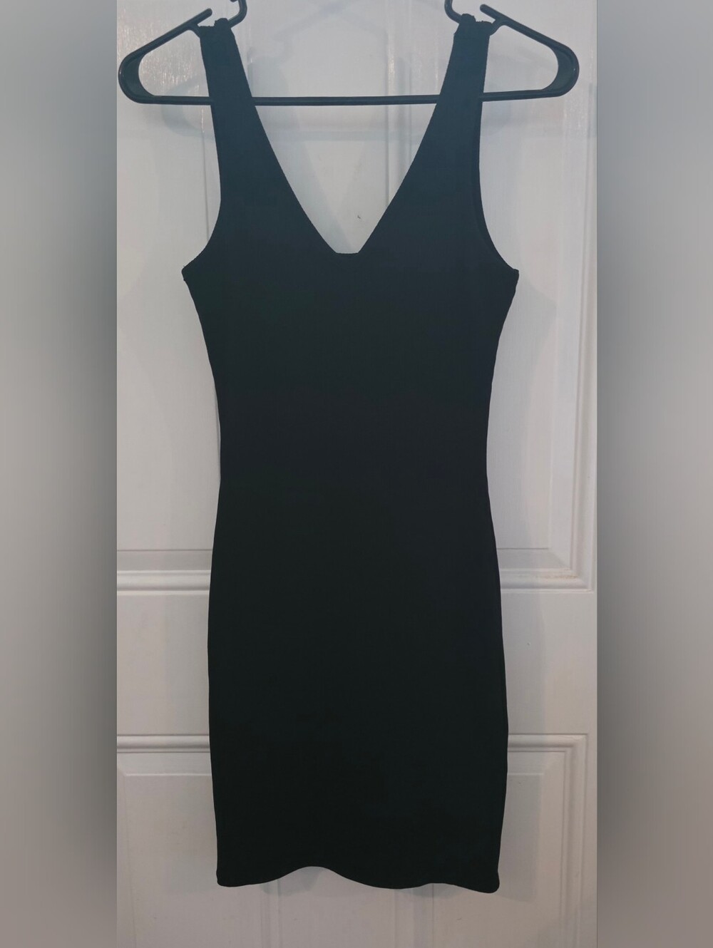 Sleek Black V-Neck Mini Dress- Popular 21